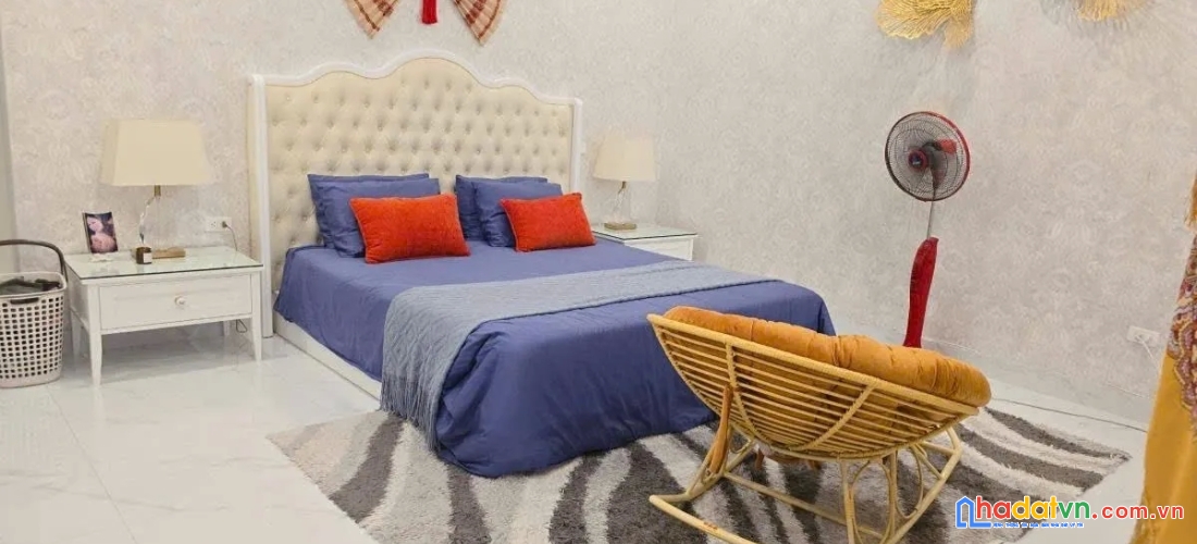 Bán nhà nguyễn khánh toàn. cầu giấy. thang máy. lô góc. ô tô. dt 112m2. mt 23m. giá 69,5 tỷ.
