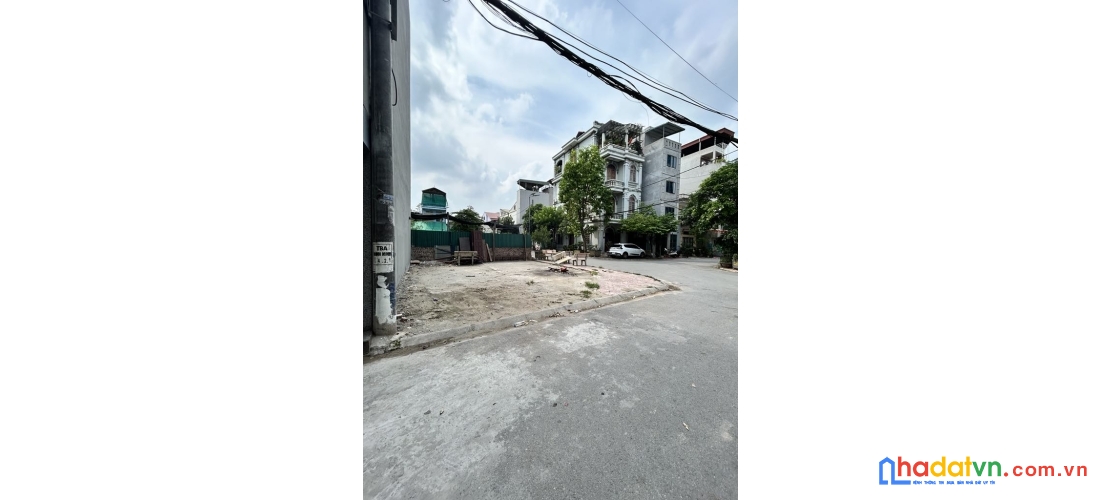 Bán đất tái định cư trâu quỳ/gia lâm, 100m2 mặt tiền 6.5m vị trí đẹp,tiềm năng,giá đầu tư