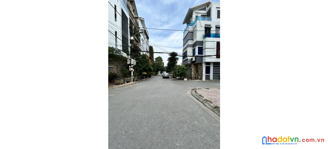 Bán đất tái định cư trâu quỳ/gia lâm, 100m2 mặt tiền 6.5m vị trí đẹp,tiềm năng,giá đầu tư