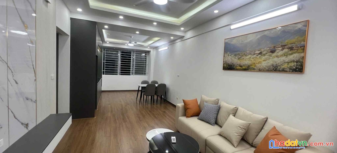 Chính chủ bán căn hộ chung cư khu đô thị đặng xá/gia lâm/ 70m2 2ngủ 2vs đông nam