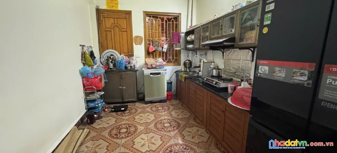 Bán nhà 2 mặt ngõ nguyễn khang. cầu giấy. ô tô. dt 40m2. mt 3.2m. 4 tầng. giá 14.8 tỷ