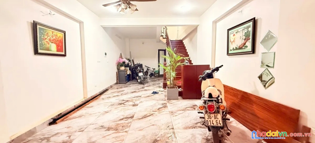 Bán nhà dương quảng hàm. cầu giấy. ô tô. dt 50m2. mt 4.3m. 6 tầng. giá 18.4 tỷ