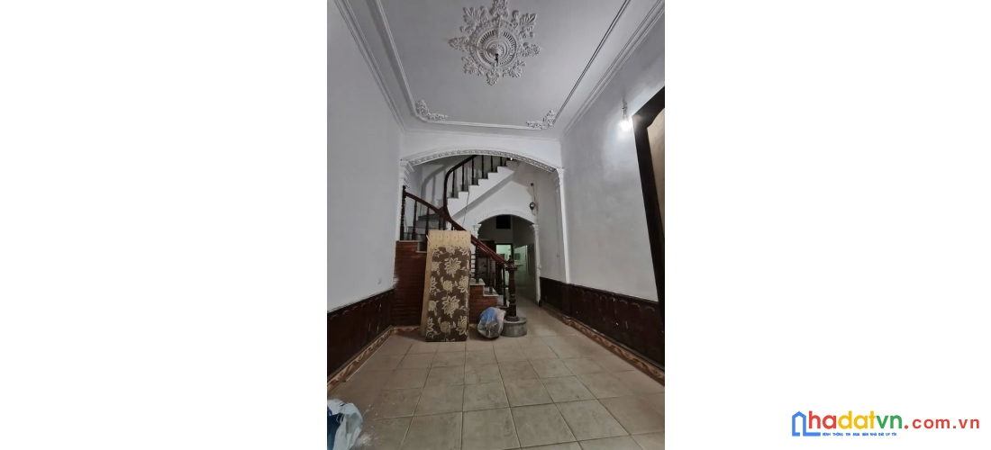Bán nhà trường chinh. thanh xuân. dt 69m2. mt 3.5m. 4 tầng. giá 13.6 tỷ