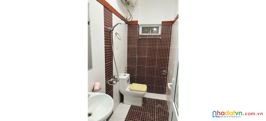 Bán nhà liền kề 5 tầng ô tô đỗ cửa ở đường lĩnh nam, hoàng mai