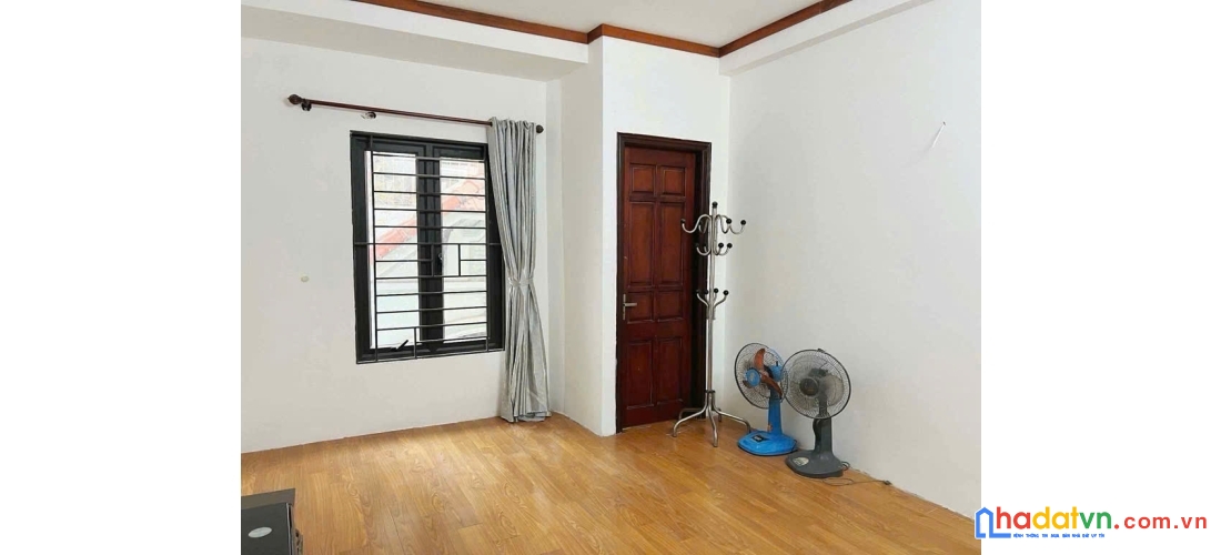 Bán nhà liền kề 5 tầng ô tô đỗ cửa ở đường lĩnh nam, hoàng mai