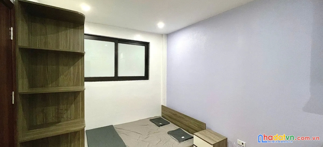 Bán nhà chùa láng. đống đa. 6 tầng thang máy. dt 79m2. mt 4.1m. giá 17.7 tỷ