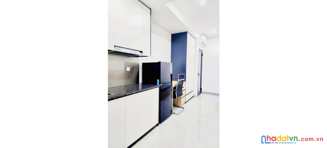 Bán nhà phố minh khai, hai bà trưng 102m, 7 tầng. giá: 26.5 tỷ. lh: 0937158386