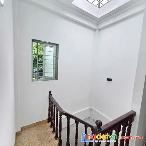 Bán nhà định công thượng. hoàng mai. dt 26m2. mt 3m. 4 tầng. giá 4.82 tỷ