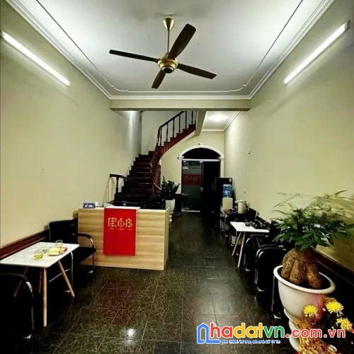 Bán nhà trần kim xuyến. cầu giấy. ô tô. vỉa hè. dt 91m2. mt 4.2m. 4 tầng. giá 42.2 tỷ