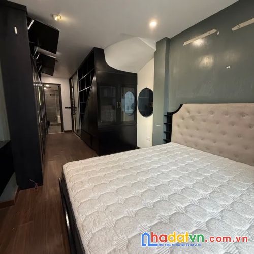 Bán nhà định công thượng. hoàng mai. dt 36m2. mt 3.1m. 5 tầng. giá 8.26 tỷ