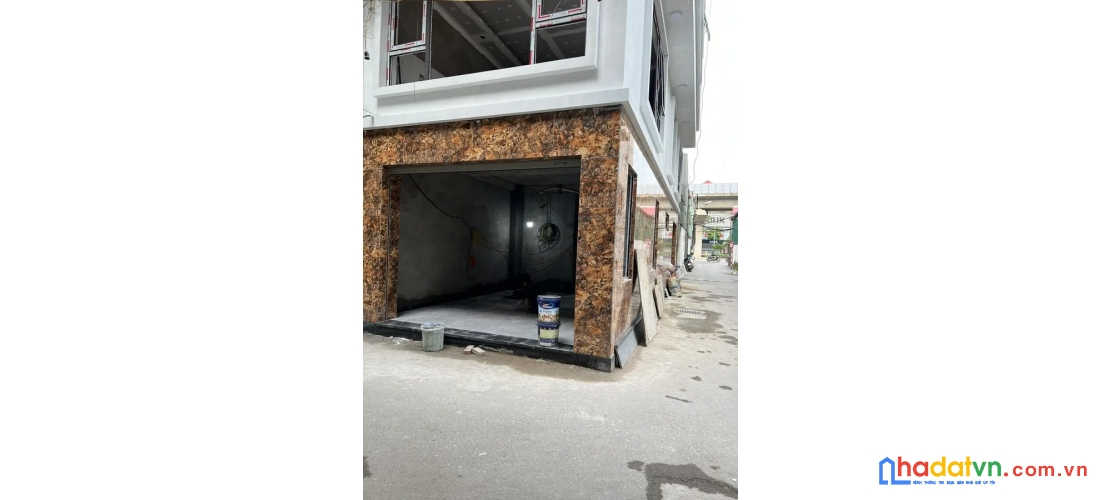 Bán nhà nguyễn trãi. thanh xuân. lô góc. ô tô. 7 tầng thang máy. dt 70m2. mt 6m. giá 23.3 tỷ