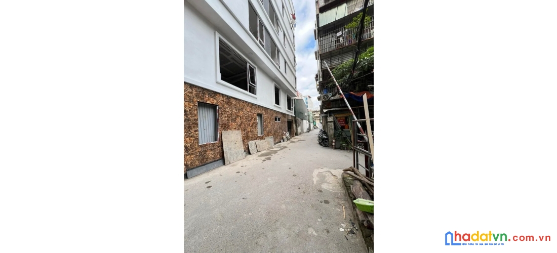 Bán nhà nguyễn trãi. thanh xuân. lô góc. ô tô. 7 tầng thang máy. dt 70m2. mt 6m. giá 23.3 tỷ