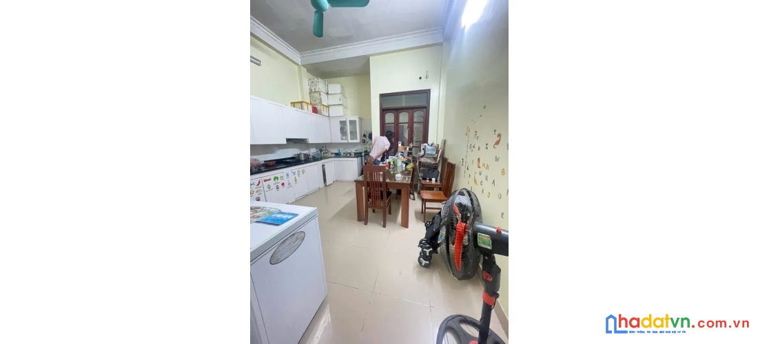 Bán nhà trịnh đình cửu. hoàng mai. dt 64m2. mt 4.3m. 4 tầng. giá 12.5 tỷ.