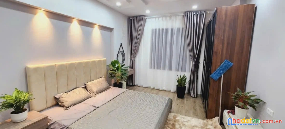 

thật không thể tin nổi - giảm chào 480tr - nhà đẹp - sổ sách chuẩn chỉnh sang tên ngay
