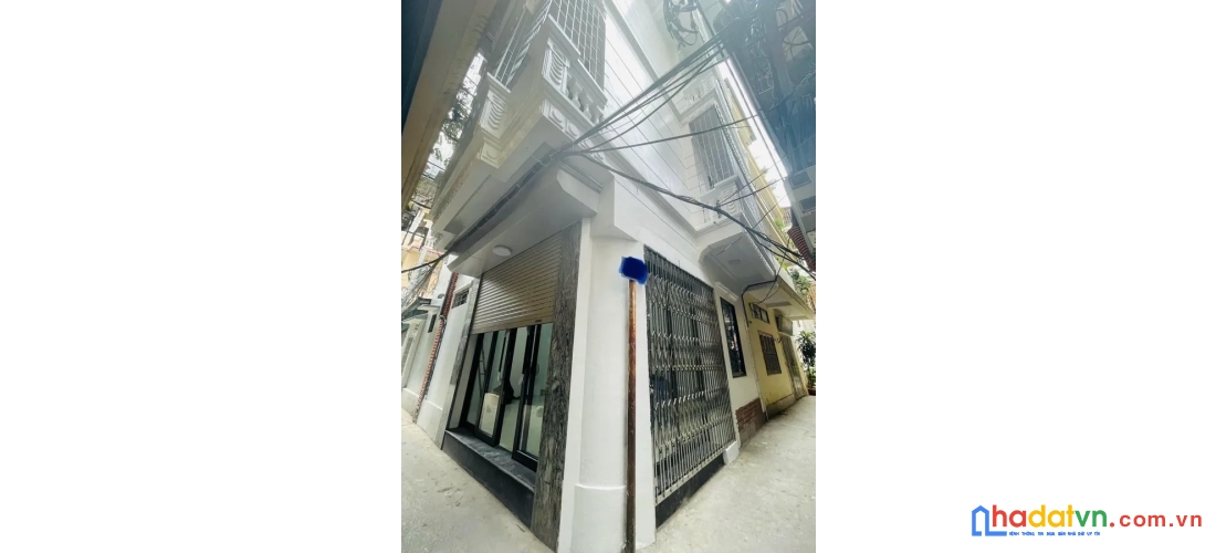 Bán nhà khương trung. thanh xuân. lô góc. ô tô. dt 45m2. mt 6,2m. 4 tầng. giá 13,4 tỷ