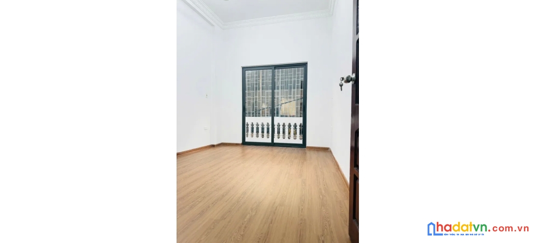 Bán nhà khương trung. thanh xuân. lô góc. ô tô. dt 45m2. mt 6,2m. 4 tầng. giá 13,4 tỷ
