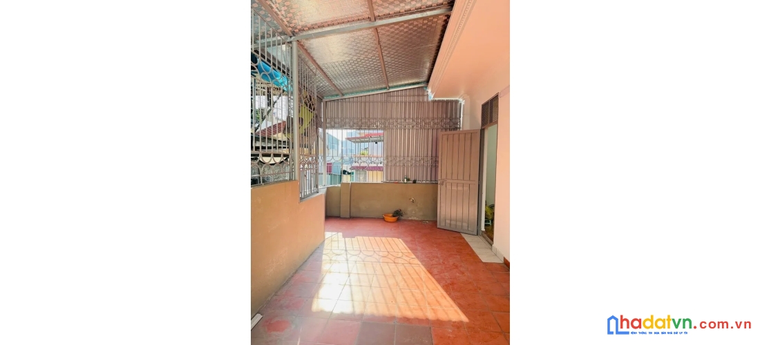 Bán nhà khương trung. thanh xuân. lô góc. ô tô. dt 45m2. mt 6,2m. 4 tầng. giá 13,4 tỷ