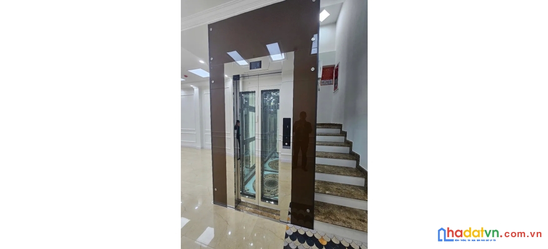 Bán nhà nguyễn hoàng. nam từ liêm. thang máy. ô tô. vỉa hè. dt 100m2. giá 43.3 tỷ
