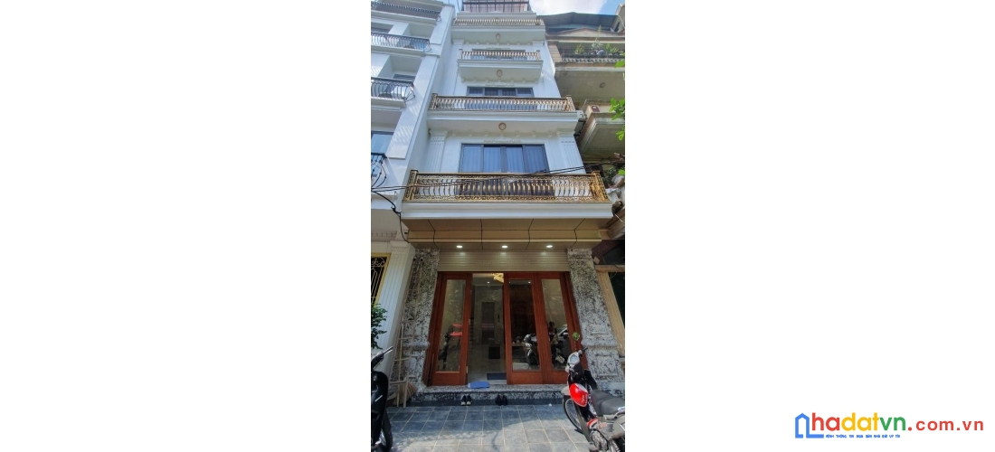 Bán nhà đầm trấu, hai bà trưng 55m, 7 tầng, mt 5.2m. giá: 32.3 tỷ. lh: 0937158386