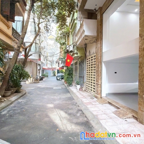 Bán nhà phố lạc trung, hai bà trung 75m, 8 tầng, mt 5.5m. giá: 29.8 tỷ