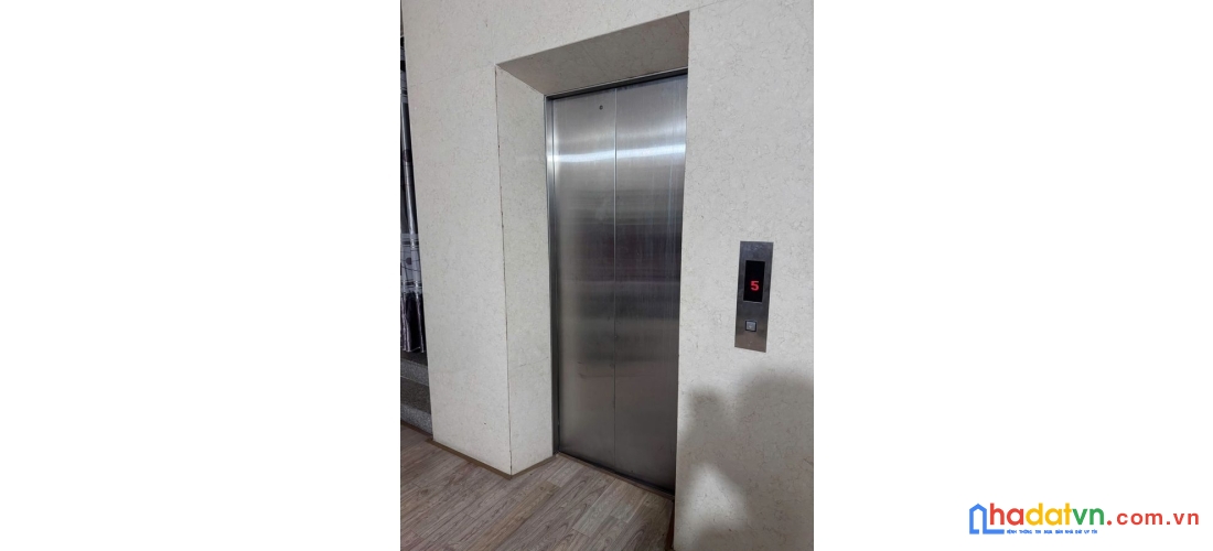 Bán nhà mặt phố đốc ngữ. ba đình. thang máy. ô tô. vỉa hè. dt 98m2. mt 4,8m. giá 48.7 tỷ