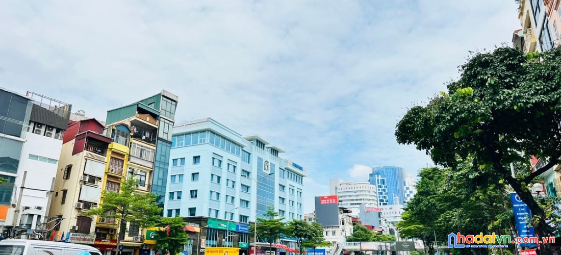 Bán đất mặt phố tây sơn. đống đa. ô tô. vỉa hè. dt 630m2. mt 18m. giá 358 tỷ