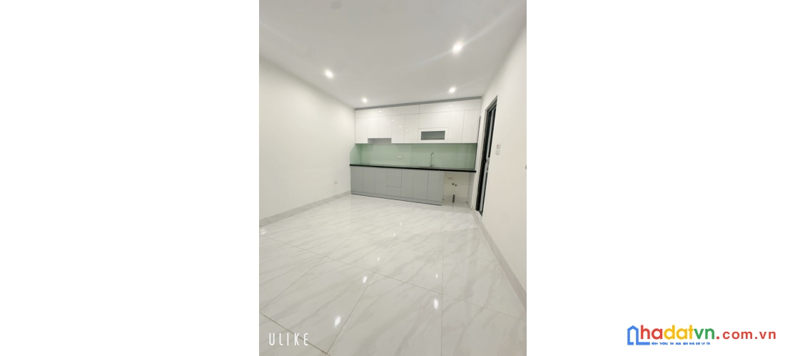 Bán nhà kim giang. hoàng mai. 7 tầng thang máy. ô tô. dt 50m2. mt 5m. giá 13.4 tỷ