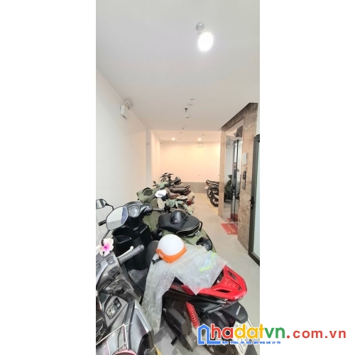 Bán nhà mỹ đình. nam từ liêm. 7 tầng thang máy. dt 42m2. mt 4.2m. giá 11.5 tỷ