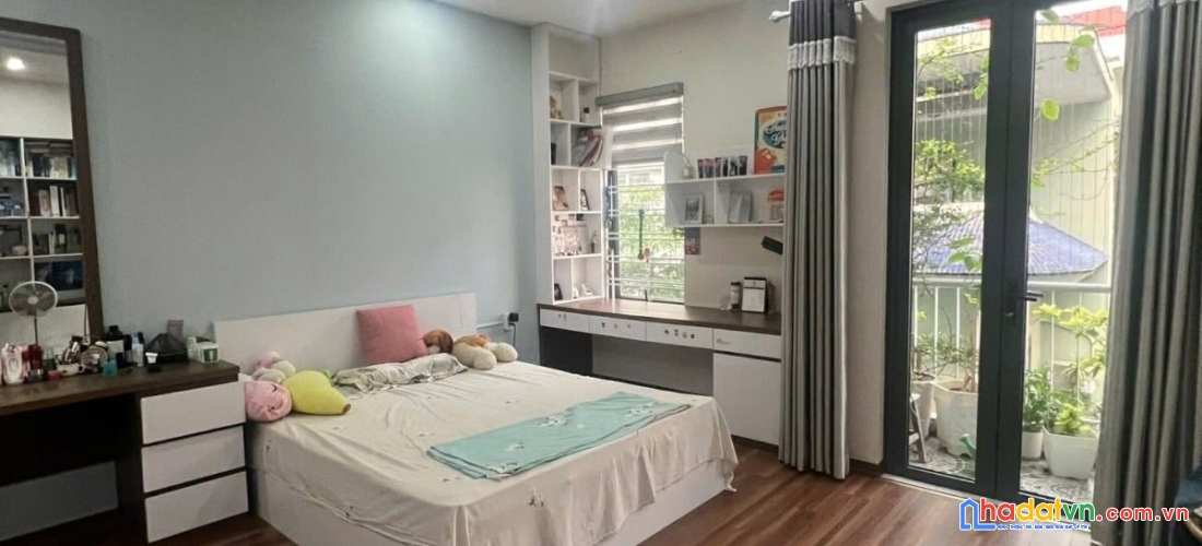 Bán nhà phố thái hà, đống đa 60m, 5 tầng, mt 4.5m. giá: 32 tỷ. lh: 0937158386