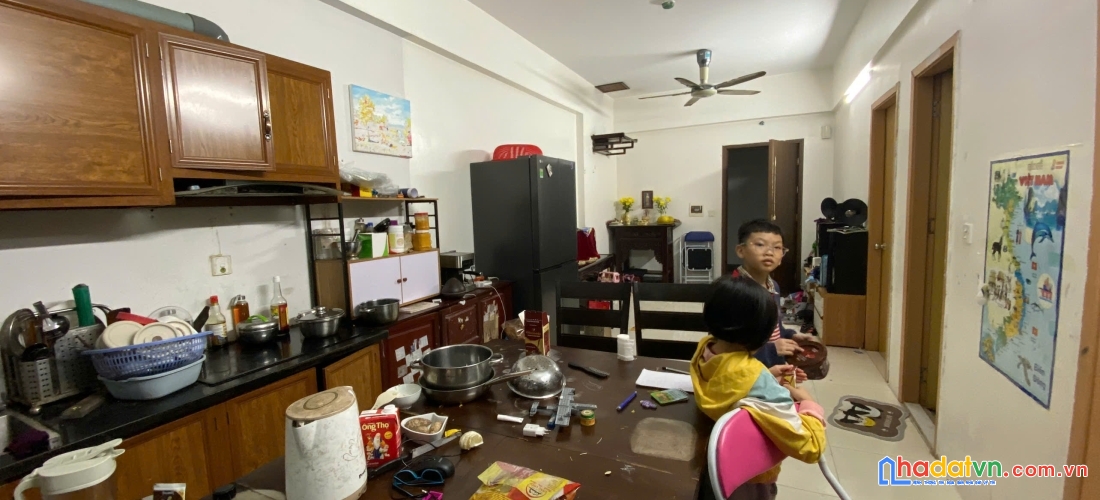 Bán căn hộ 2 ngủ nguyên bản, ban công view hồ cực đẹp tại chung cư thanh hà