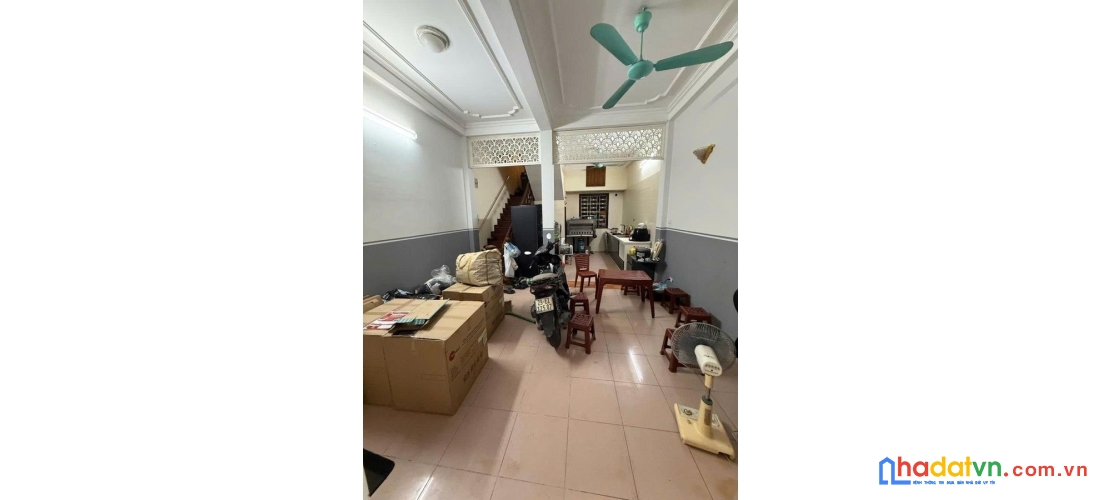 Bán nhà đỗ quang. cầu giấy. ô tô. dt 38m2. mt 4.3m. 5 tầng. giá 22.5 tỷ