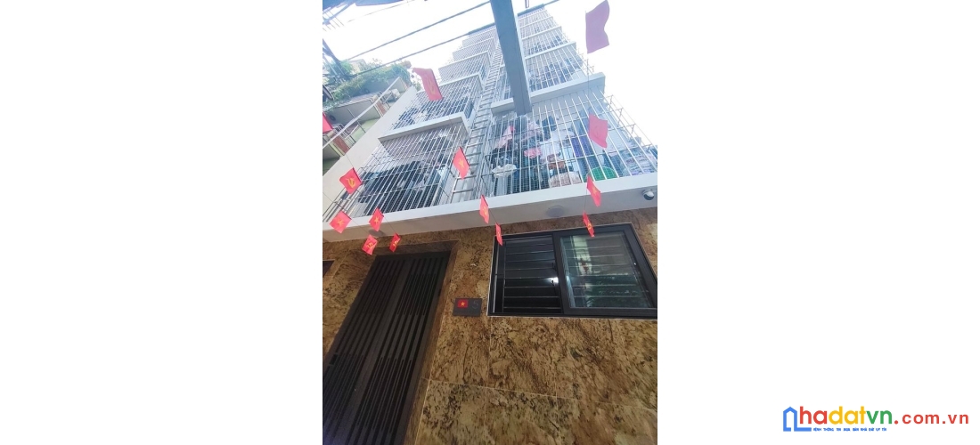 Bán nhà  khương đình. thanh xuân. 8 tầng thang máy. ô tô. dt 80m2. mt 6m. giá 24.2 tỷ