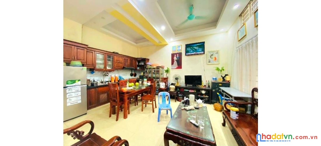 Bán nhà võ chí công. cầu giấy. dt 36m2. mt 7m. 5 tầng. giá 7.16 tỷ.