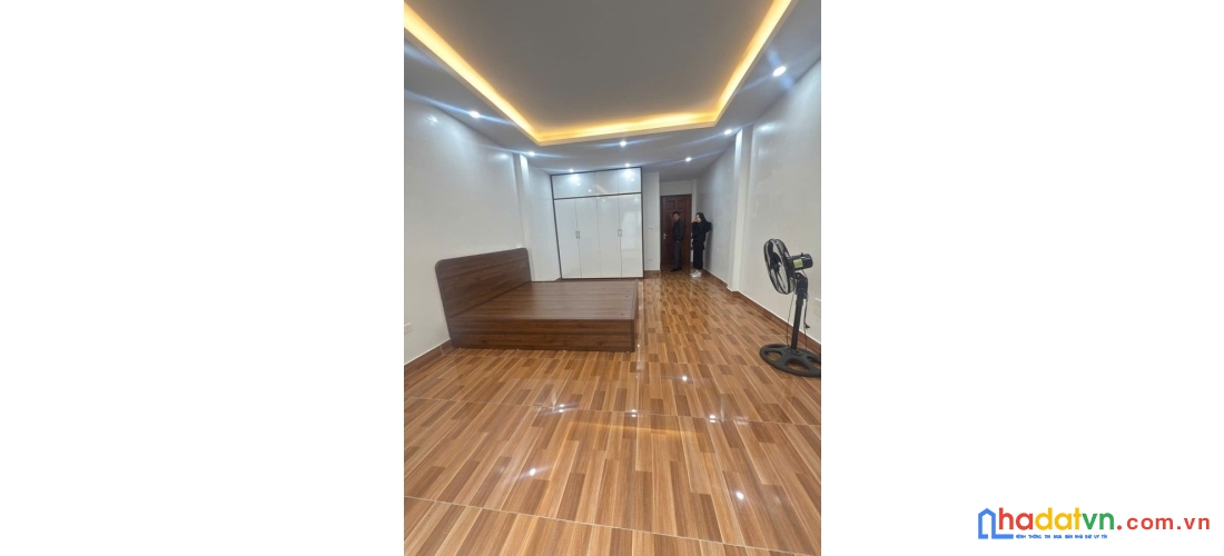 Bán nhà nguyễn khang. cầu giấy. 7 tầng thang máy. ô tô. dt 82m2. mt 5m. giá 40.8 tỷ.