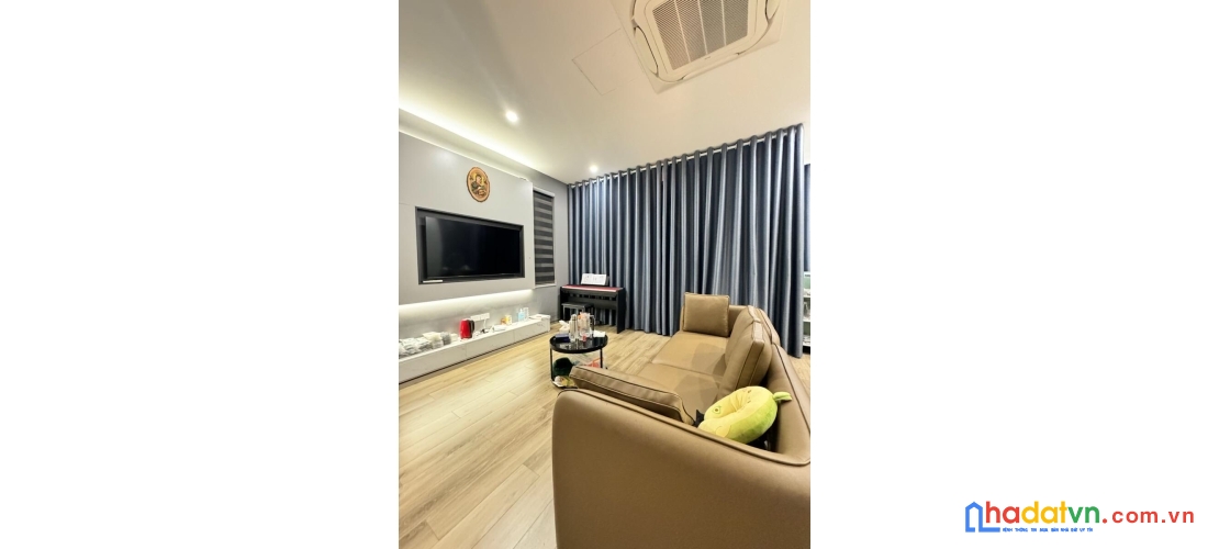 Bán nhà phố vọng, hai bà trưng 48m, 6 tầng, mt 6.3m. giá: 25.9 tỷ. lh: 0937158386