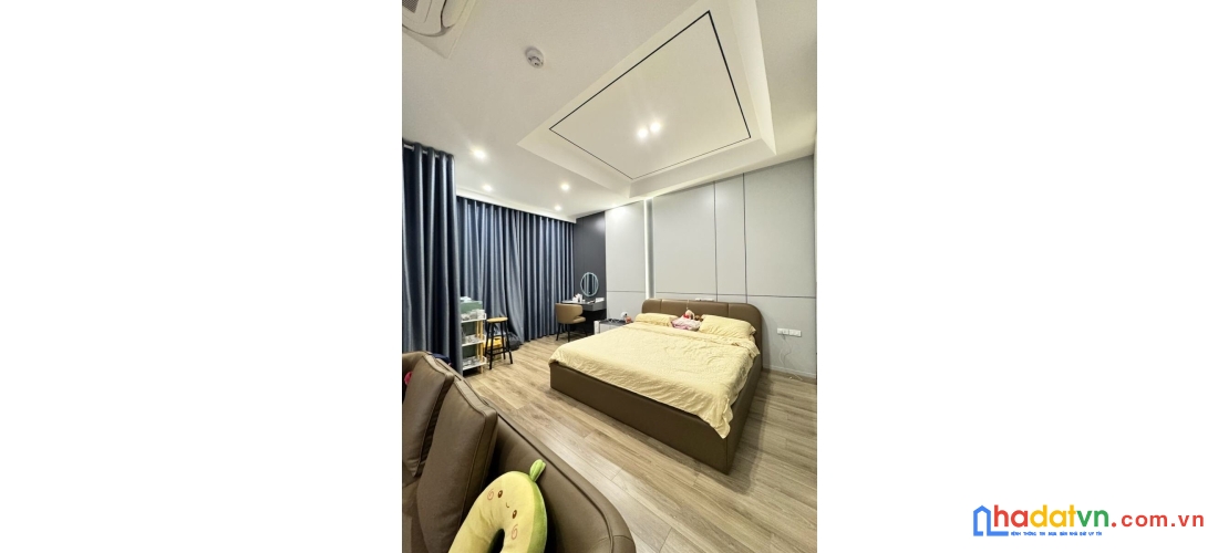 Bán nhà phố vọng, hai bà trưng 48m, 6 tầng, mt 6.3m. giá: 25.9 tỷ. lh: 0937158386