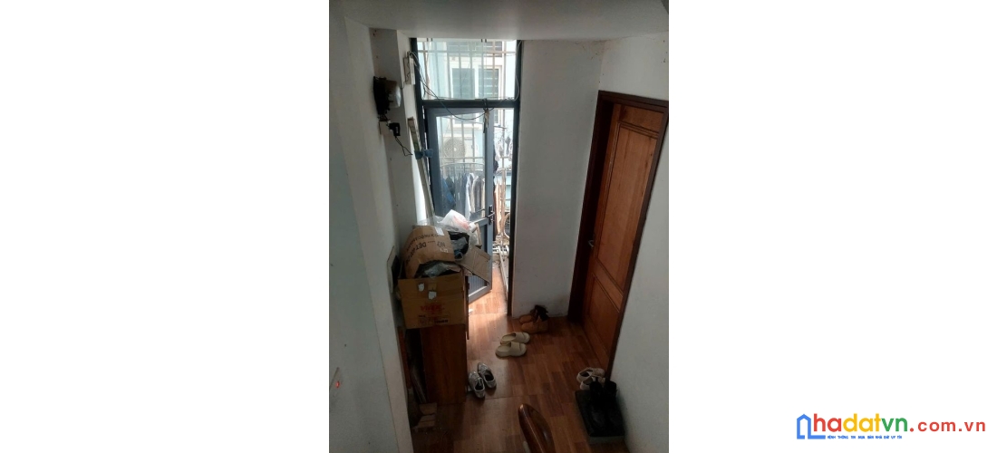 Bán nhà quan hoa. cầu giấy. dt 33m2. mt 4.3m. 6 tầng. giá 7.56 tỷ