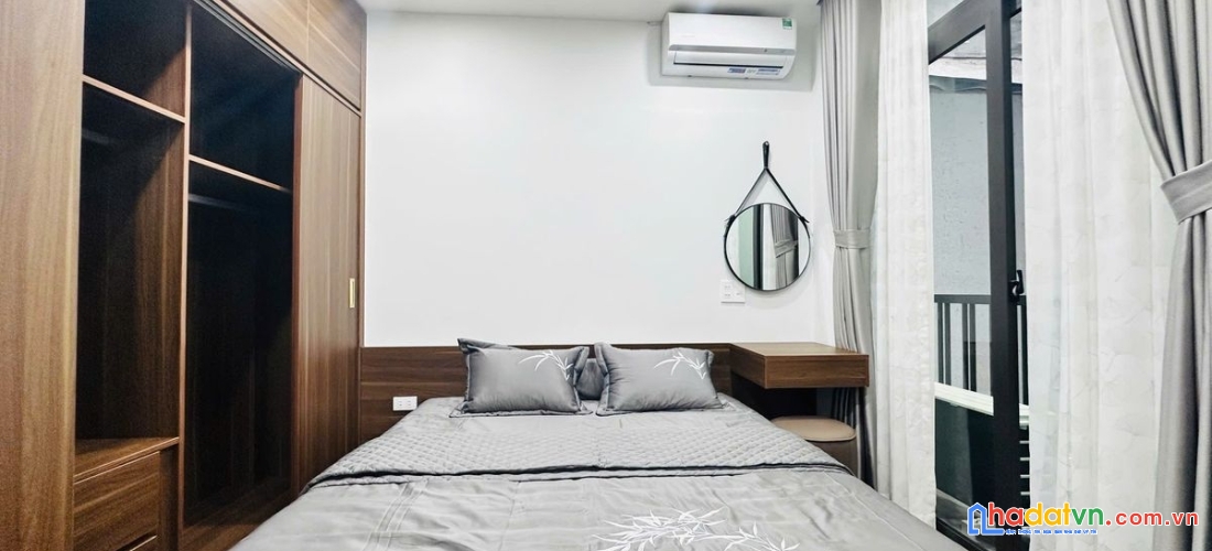 Bán nhà đê la thành. ba đình. 6 tầng thang máy. dt 32m2. mt 3.6m. giá 8.66 tỷ
