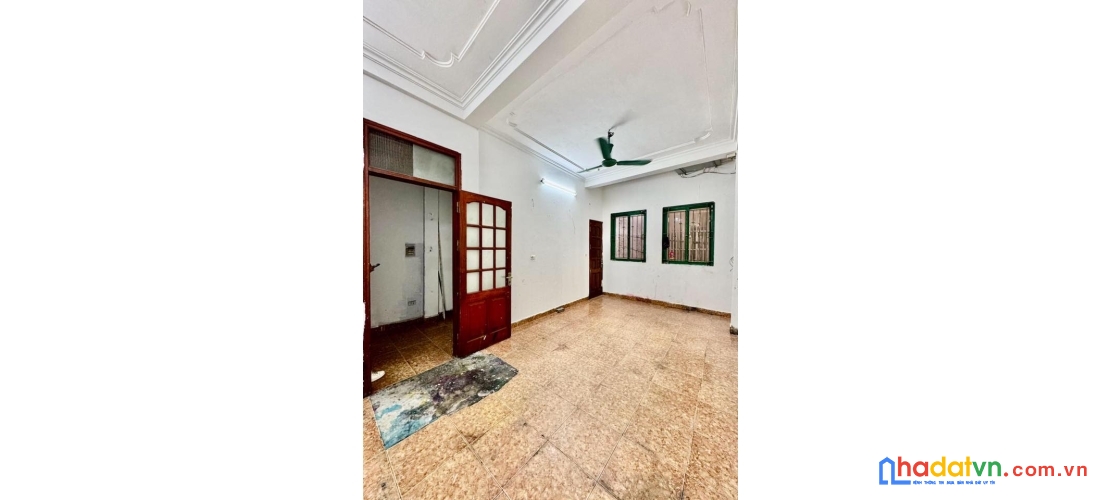 Bán nhà phố lê thanh nghi, hai bà trưng 40m, 5 tầng, mt 4.8m. giá: 16.5 tỷ. lh: 0937158386