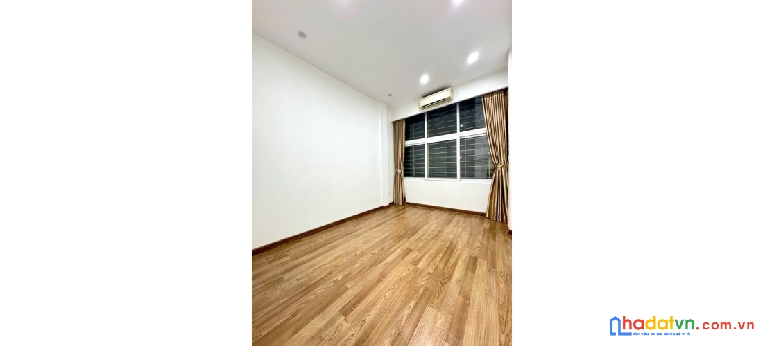 Bán nhà vương thừa vũ. thanh xuân. dt 50m2. mt 3.5m. 4 tầng. giá 10.1 tỷ.