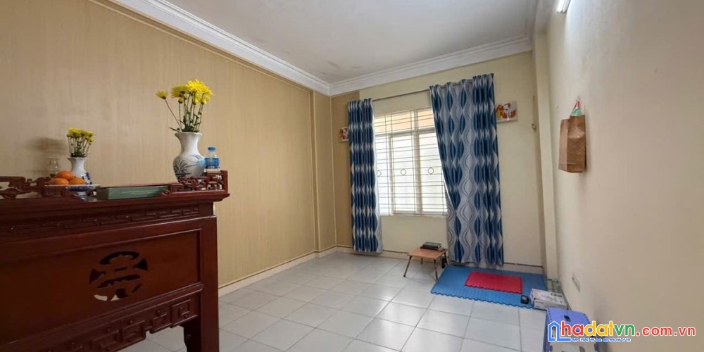 Bán nhà định công thượng. hoàng mai. dt 35m2. mt 3.7m. 4 tầng. giá 7.56 tỷ.