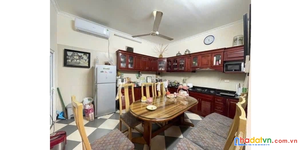 Bán nhà đường hoàng mai. ô tô. kinh doanh. dt 80m2. mt 6.5m. 4 tầng. giá 24.3 tỷ