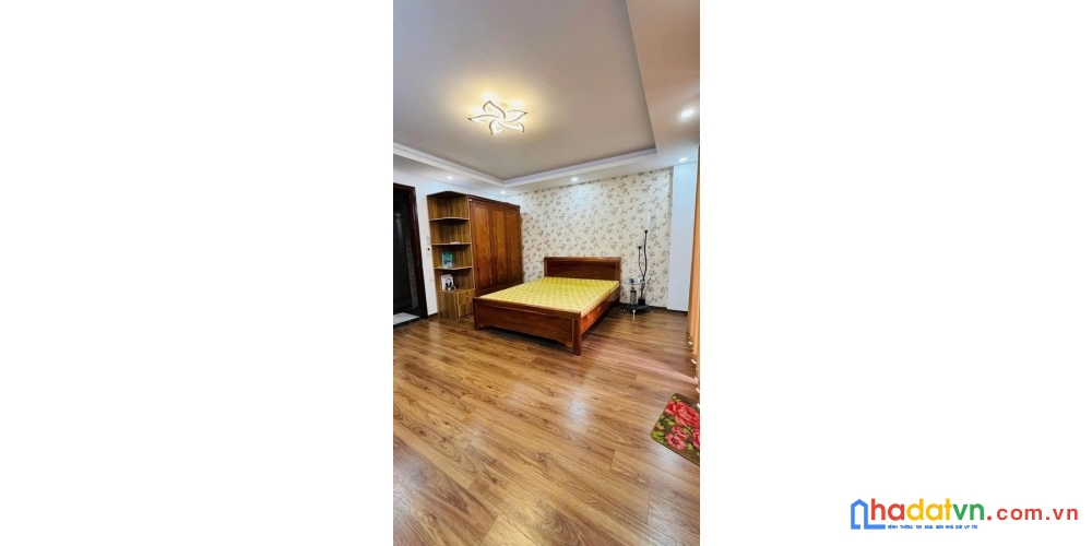 Bán nhà khương hạ. thanh xuân. thang máy. lô góc. ô tô. dt 42m2. mt 5.5m. giá 14.7 tỷ.