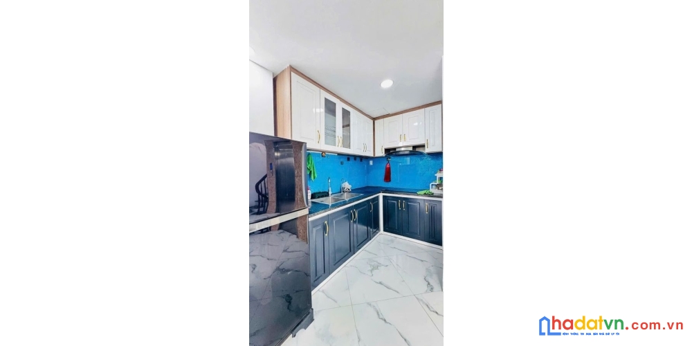 Bán nhà khương hạ. thanh xuân. thang máy. lô góc. ô tô. dt 42m2. mt 5.5m. giá 14.7 tỷ.