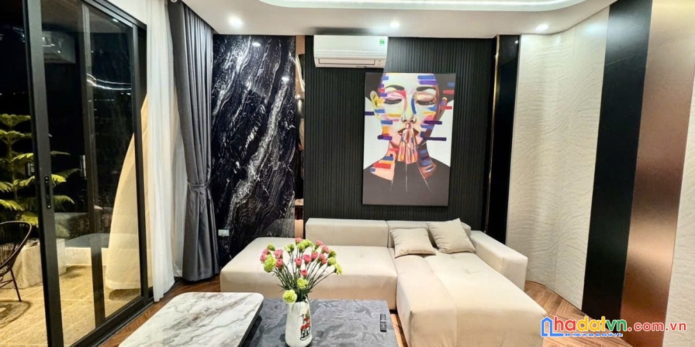 Bán nhà khương đình. thanh xuân. 6 tầng thang máy. dt 50m2. mt 4m. giá 14.7 tỷ