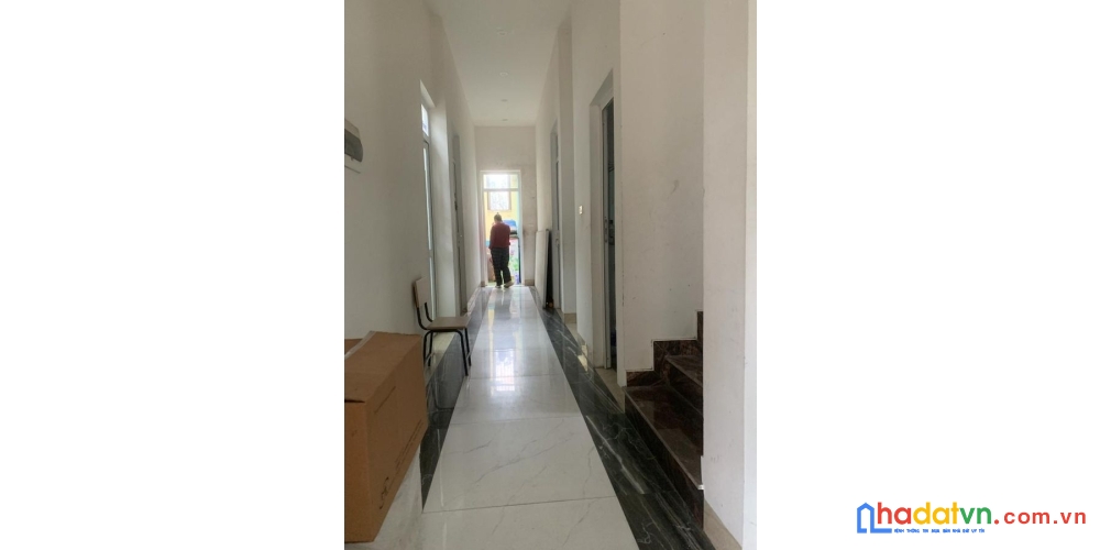 Bán nhà bt nguyễn huy tưởng. thanh xuân. ô tô. vỉa hè. dt 260m2. mt 13m. giá 94.5 tỷ