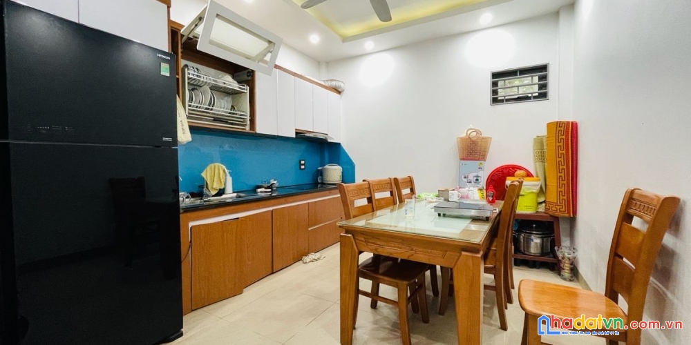Bán nhà đại từ. hoàng mai. dt 46m2. mt 3.5m. 5 tầng. giá 9.2 tỷ