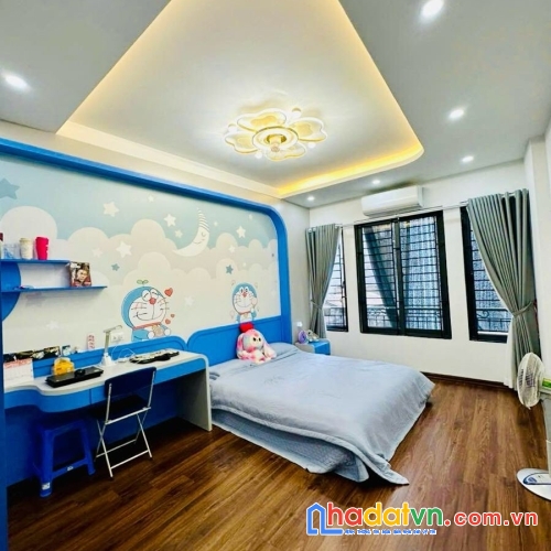 Bán nhà phố thanh nhàn, hai bà trưng 40m, 5 tầng. giá: 11.6 tỷ