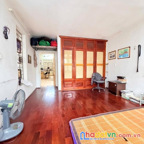 Bán nhà phố vọng, hai bà trưng 79m, 5 tầng, mt 6m. giá: 29.5 tỷ. lh: 0937158386