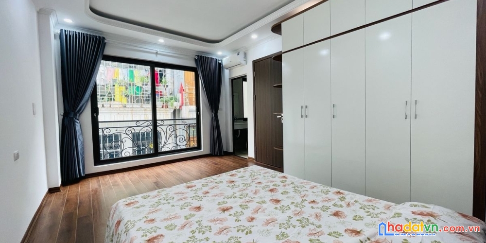 Bán nhà 5 tầng hoàng mai, 48m2, mặt tiền 4m, giá 12.2 tỷ